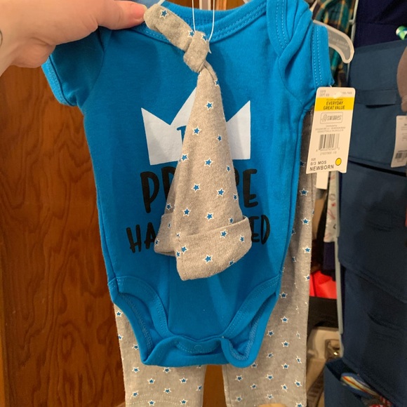 Baby boy 3pc matching set! - Picture 2 of 2